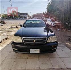 Toyota Crown 2000