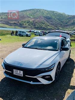 Hyundai Elantra 2024