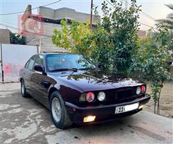 BMW 5-Series 1992