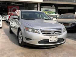 Ford Taurus 2011