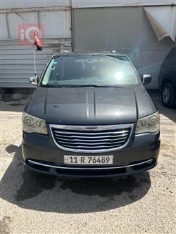 Chrysler Town and Country 2011