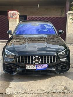 Mercedes-Benz E-Class 2022
