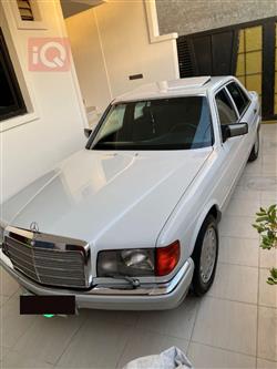 Mercedes-Benz E-Class 1990