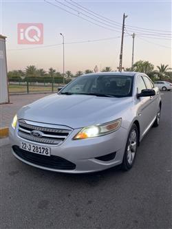 Ford Taurus 2010