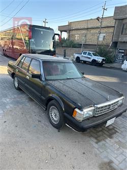 Toyota Crown 1985