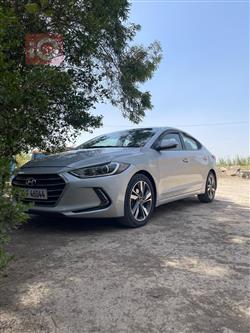 Hyundai Elantra 2017