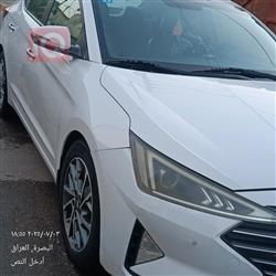 Hyundai Elantra 2019