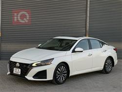 Nissan Altima 2023