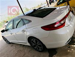 Hyundai Azera 2016