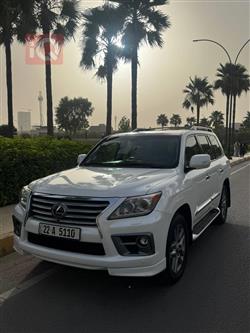 Lexus LX 2013