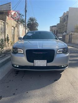 2022 كرايسلر 300