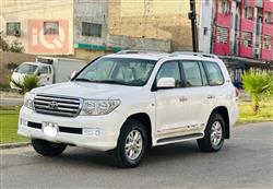Toyota Land Cruiser 2010