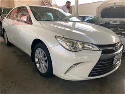Toyota Camry 2016