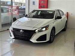 Nissan Altima 2024