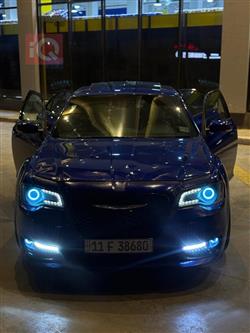 2018 كرايسلر 300