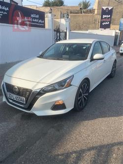 Nissan Altima 2020