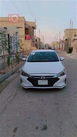 Hyundai Elantra 2020