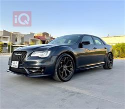 Chrysler 300 2019