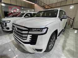 2022 تويوتا لاندكروزر