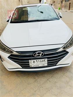 Hyundai Elantra 2020