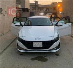 Hyundai Elantra 2021