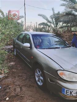 Nissan Maxima 2000