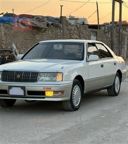 2000 تويوتا كراون