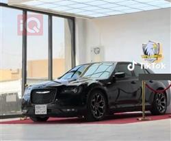 2015 كرايسلر 300