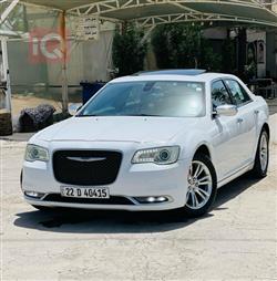 2016 كرايسلر 300