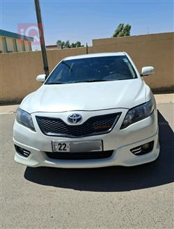 2010 تويوتا كامري