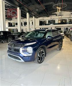 Mitsubishi Outlander 2023