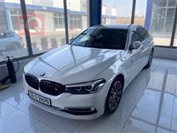 BMW 5-Series 2019