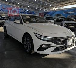 Hyundai Elantra 2025