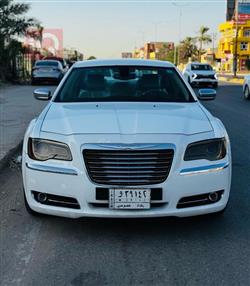 2012 كرايسلر 300
