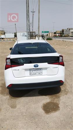 Toyota Prius 2021