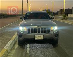 2014 جيب جراند شيروكي