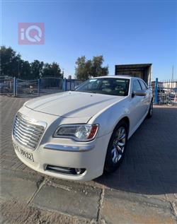 2013 كرايسلر 300