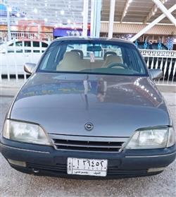 Opel Omega 1986