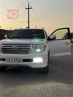 Toyota Land Cruiser 2011