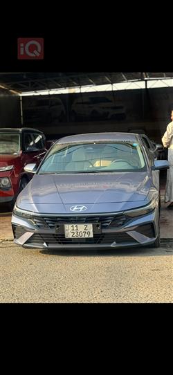 Hyundai Elantra 2024