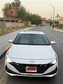 Hyundai Elantra 2023