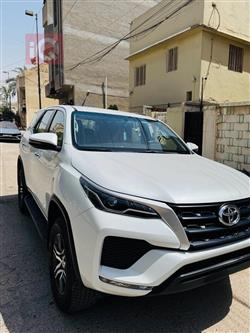Toyota Fortuner 2024