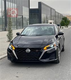 Nissan Altima 2024