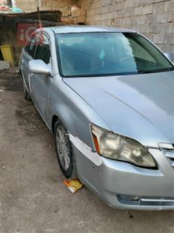 Toyota Avalon 2005