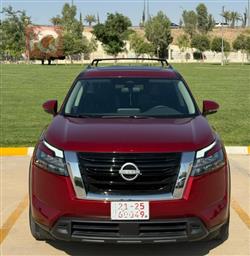 Nissan Pathfinder 2024
