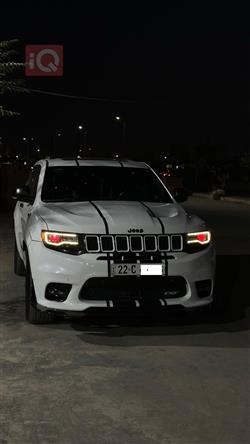 2015 جيب جراند شيروكي