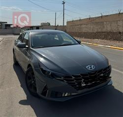 Hyundai Elantra 2021
