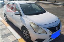 Nissan Sunny 2015