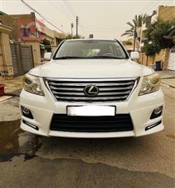 Lexus LX 2011