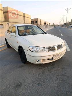 Nissan Sunny 2005